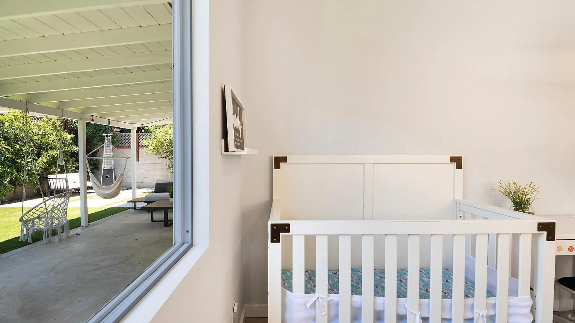 Spacious Family Villa With Large Backyard Los Angeles ABD