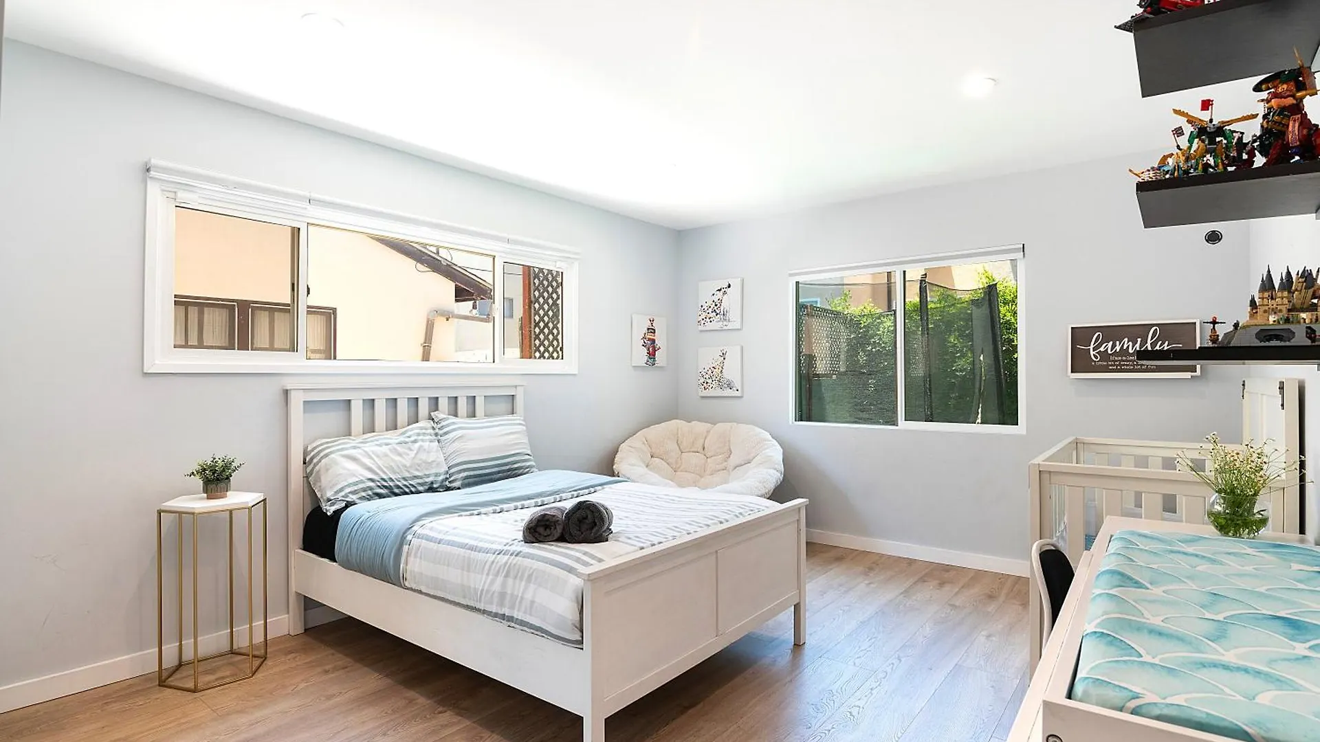 Spacious Family Villa With Large Backyard Los Angeles 0*,  ABD